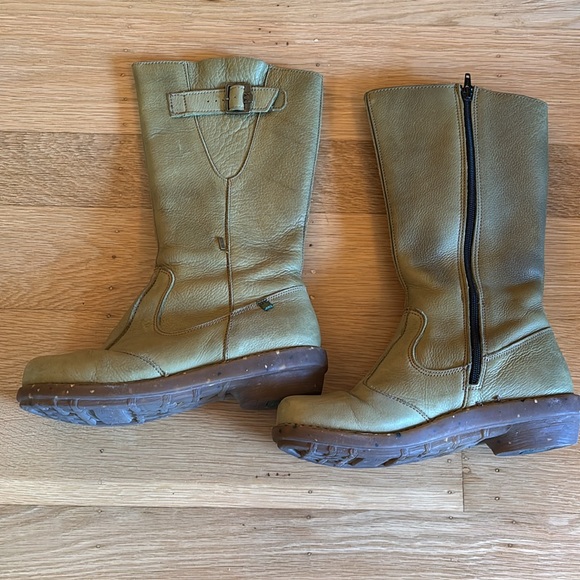 El Naturalist Green Leather Boots - Picture 5 of 6